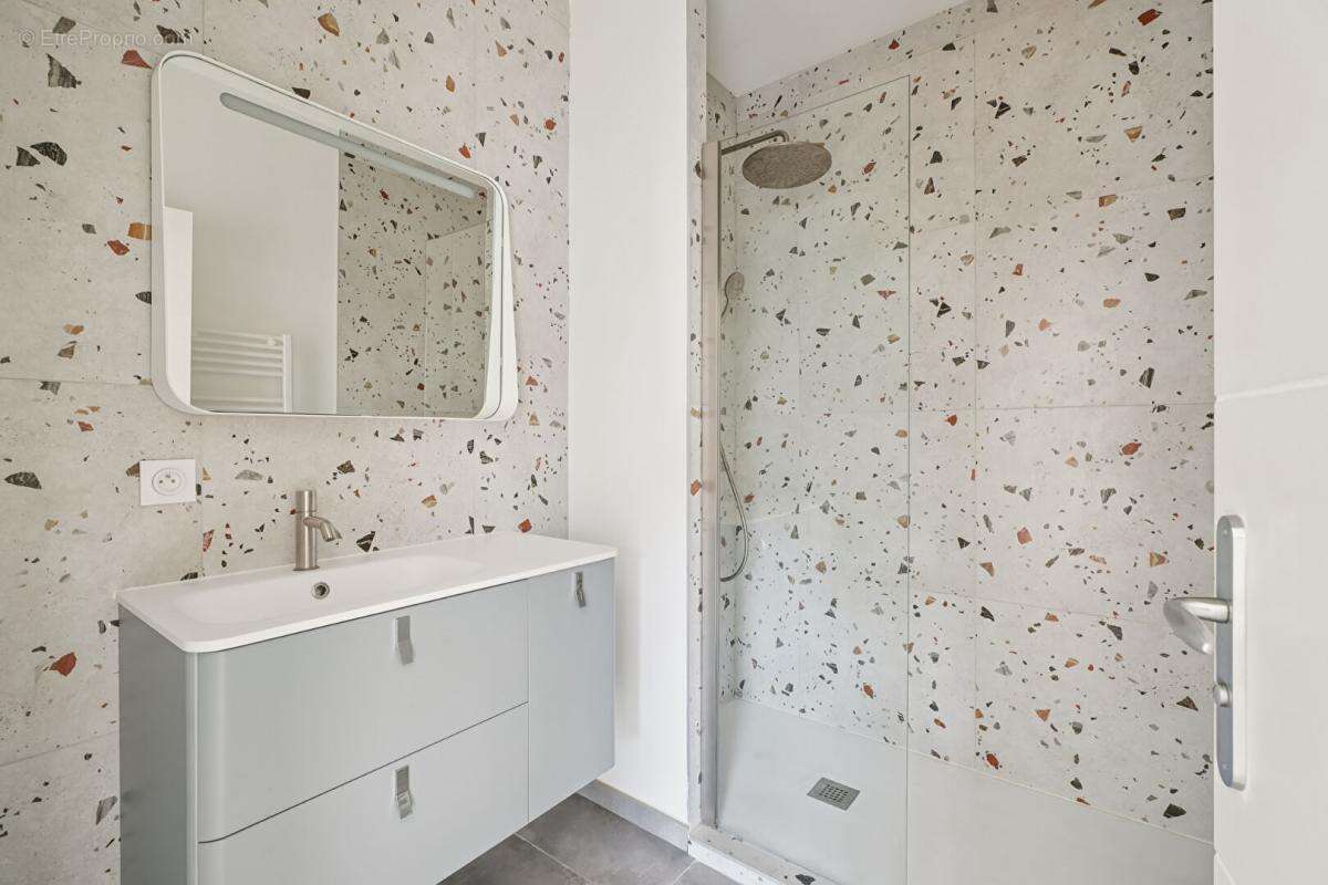 Appartement à LYON-7E