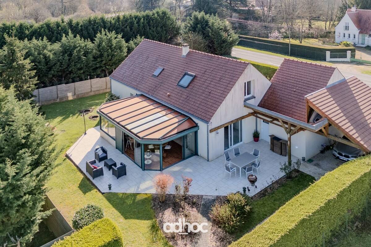 Maison à CHATEAUNEUF-SUR-LOIRE