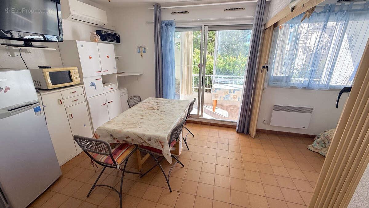Appartement à CANDILLARGUES