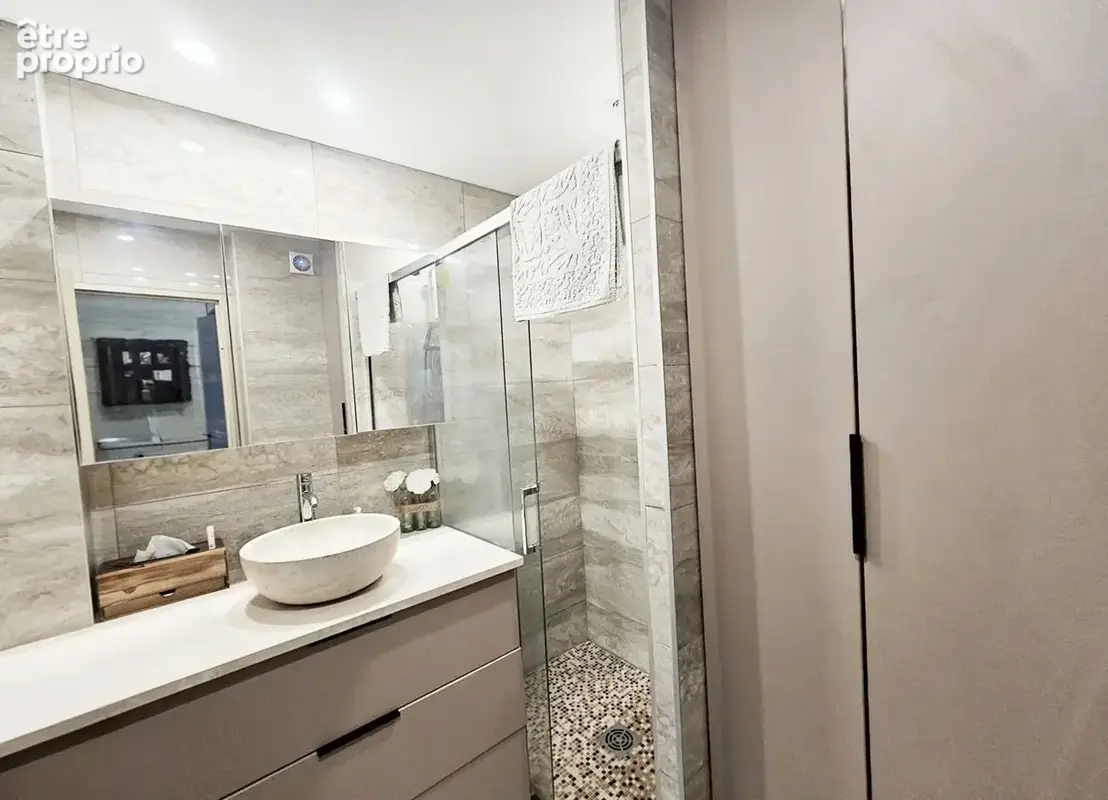 Appartement 59 m² à Le Cannet  - photo 8
