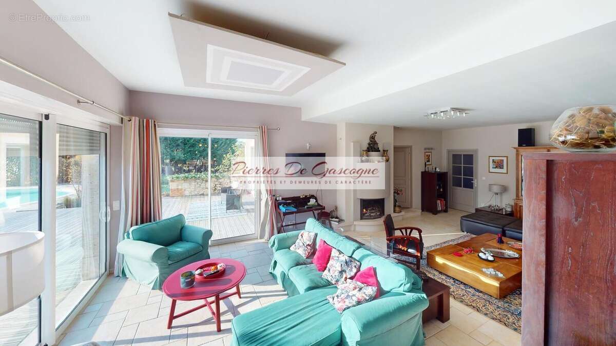 photoef7dc707aa8059431450a14b5c3ca653 - Maison à CASTERA-VERDUZAN