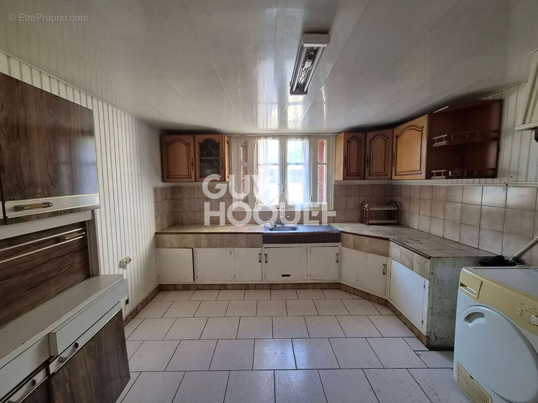 Maison 125 m² à Le Blanc-Mesnil  - photo 12