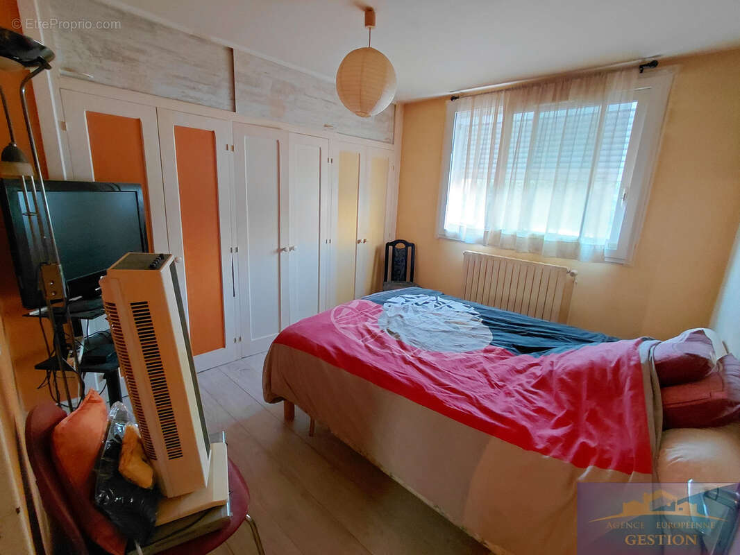 Lourdes, T3 de 70 m2 avec balcon et cave - photo 6