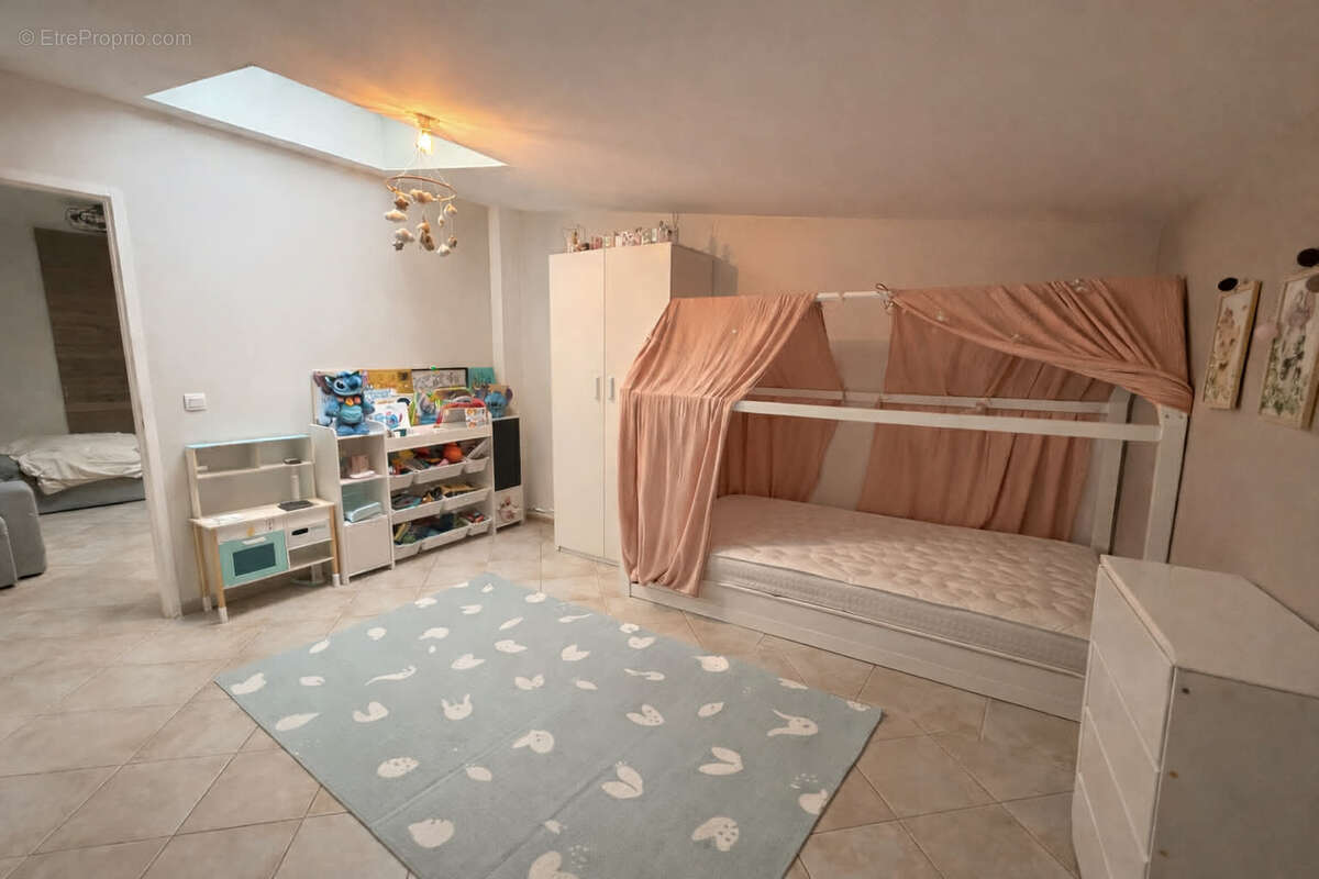 Appartement à BOURGOIN-JALLIEU