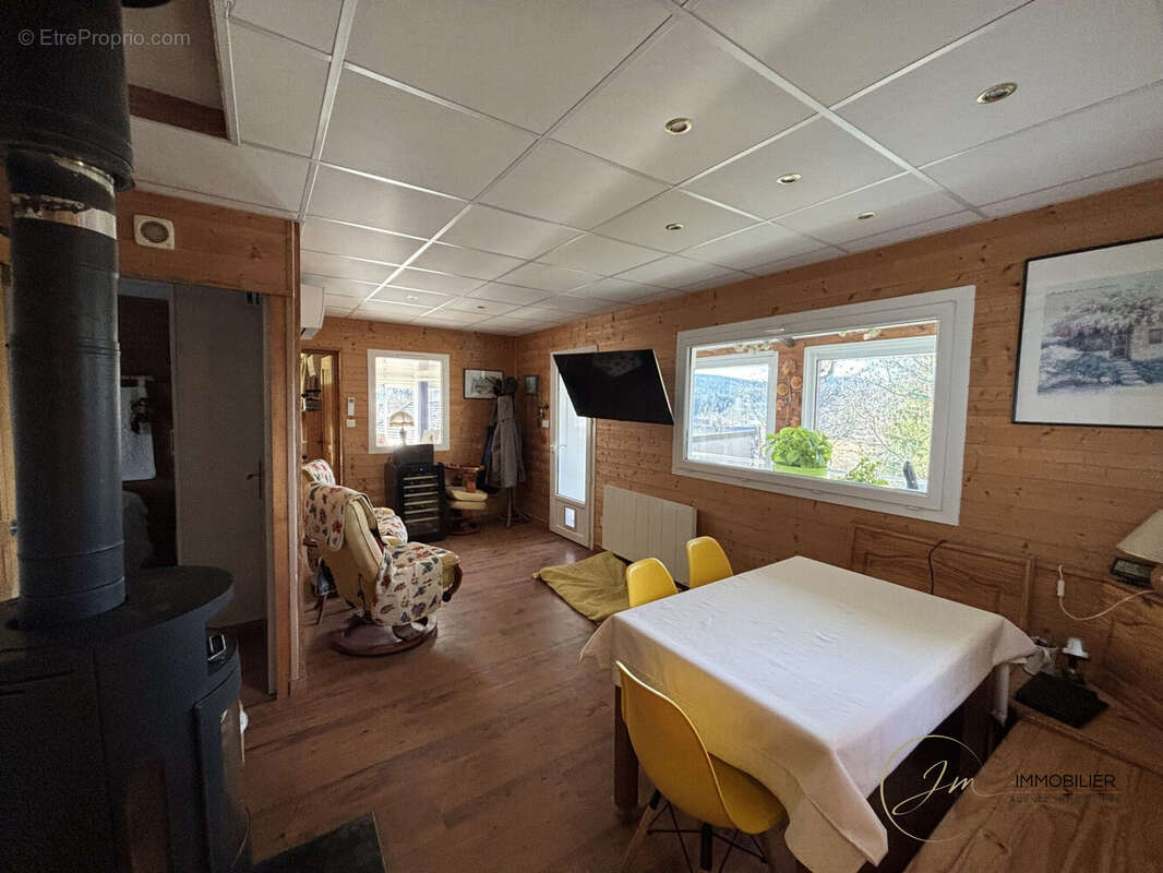 Maison à SAINT-SAUVEUR-CAMPRIEU