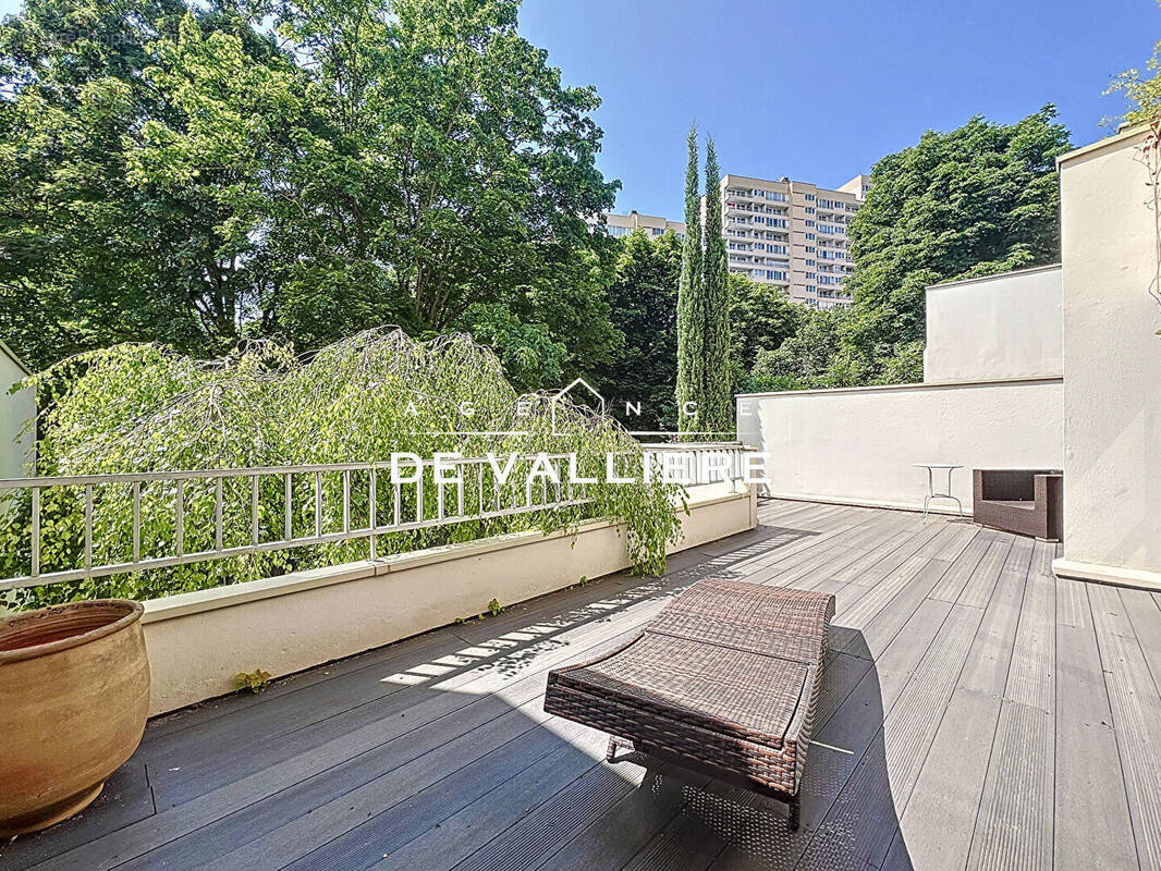 Appartement à NANTERRE