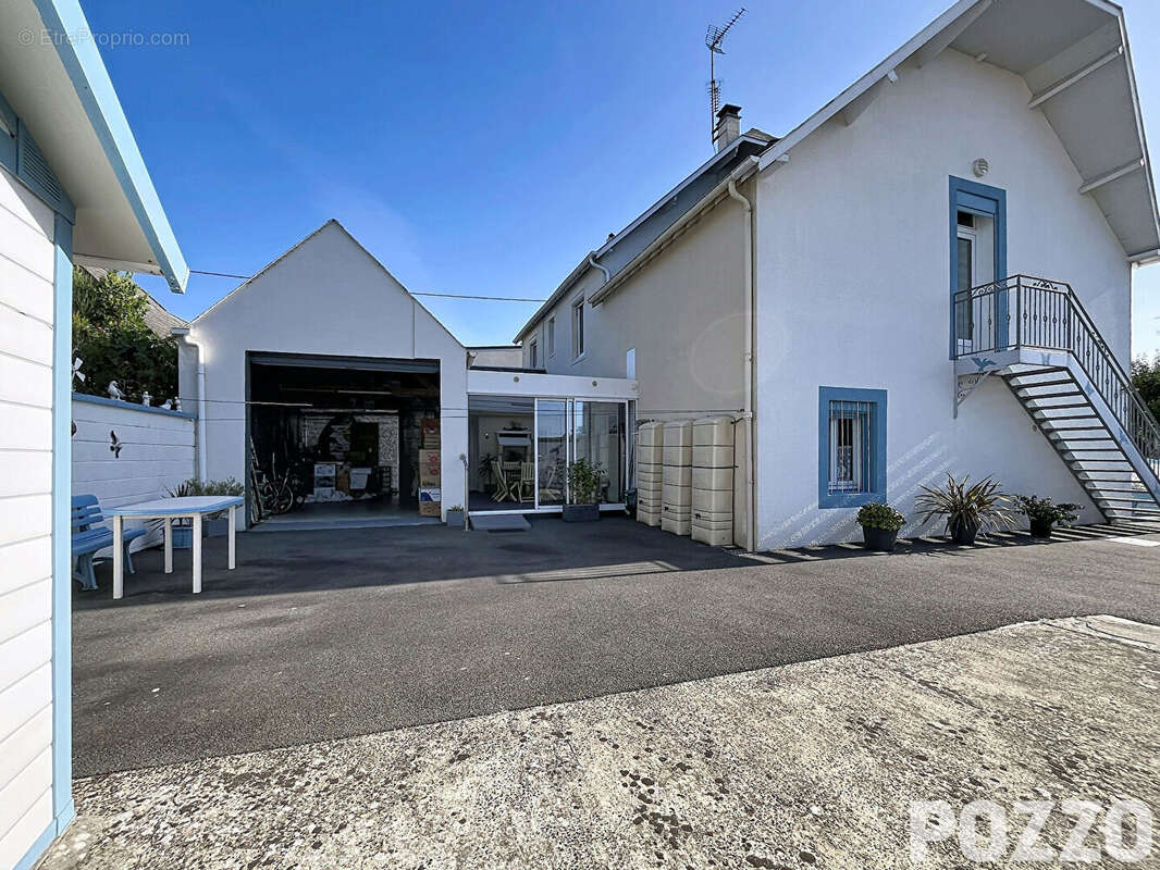 Maison Saint Pair Sur Mer 7 pièce(s) 183 m2 - photo 15
