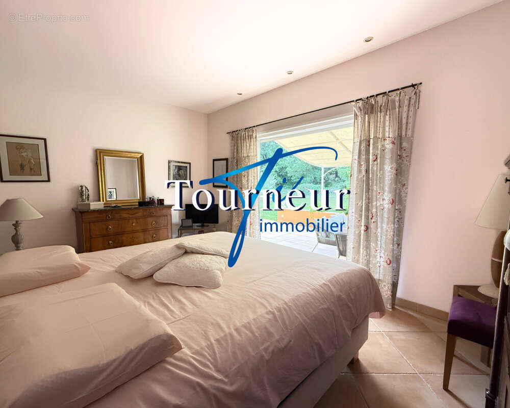 Maison à SANARY-SUR-MER