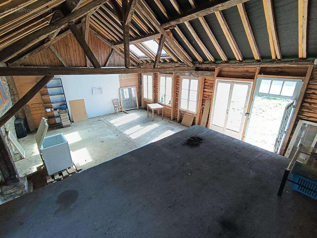 Maison à LA CELLE-SUR-NIEVRE