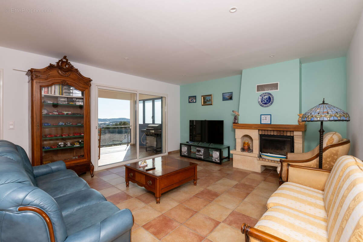 Elégante maison vue mer avec piscine et vue panoramique à Ollioules - photo 7