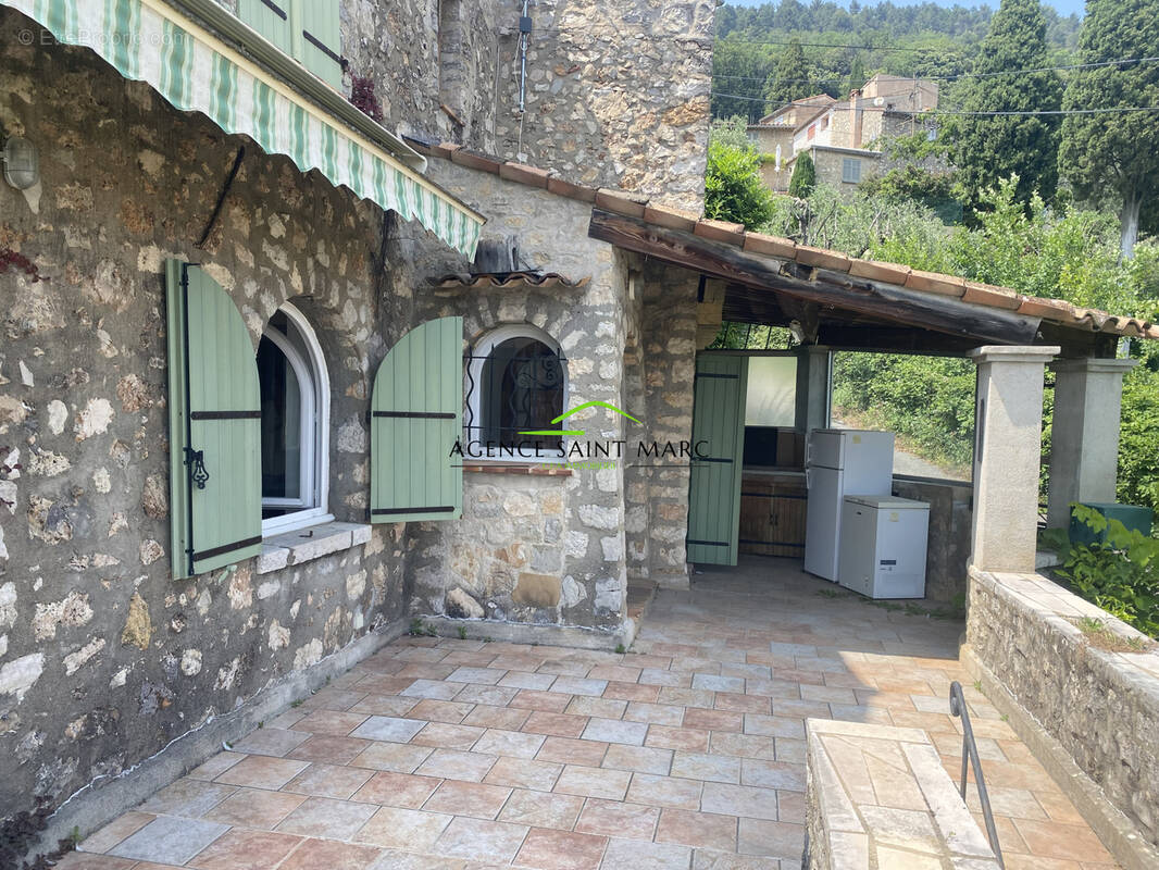 Maison à SPERACEDES