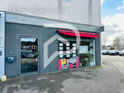 Commerce à VENELLES