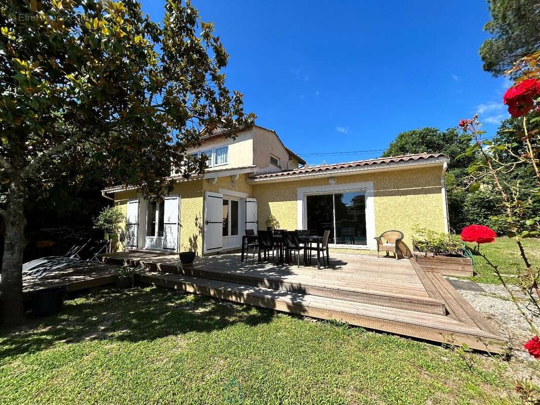 Villa dans un quartier résidentiel recherché - photo 14