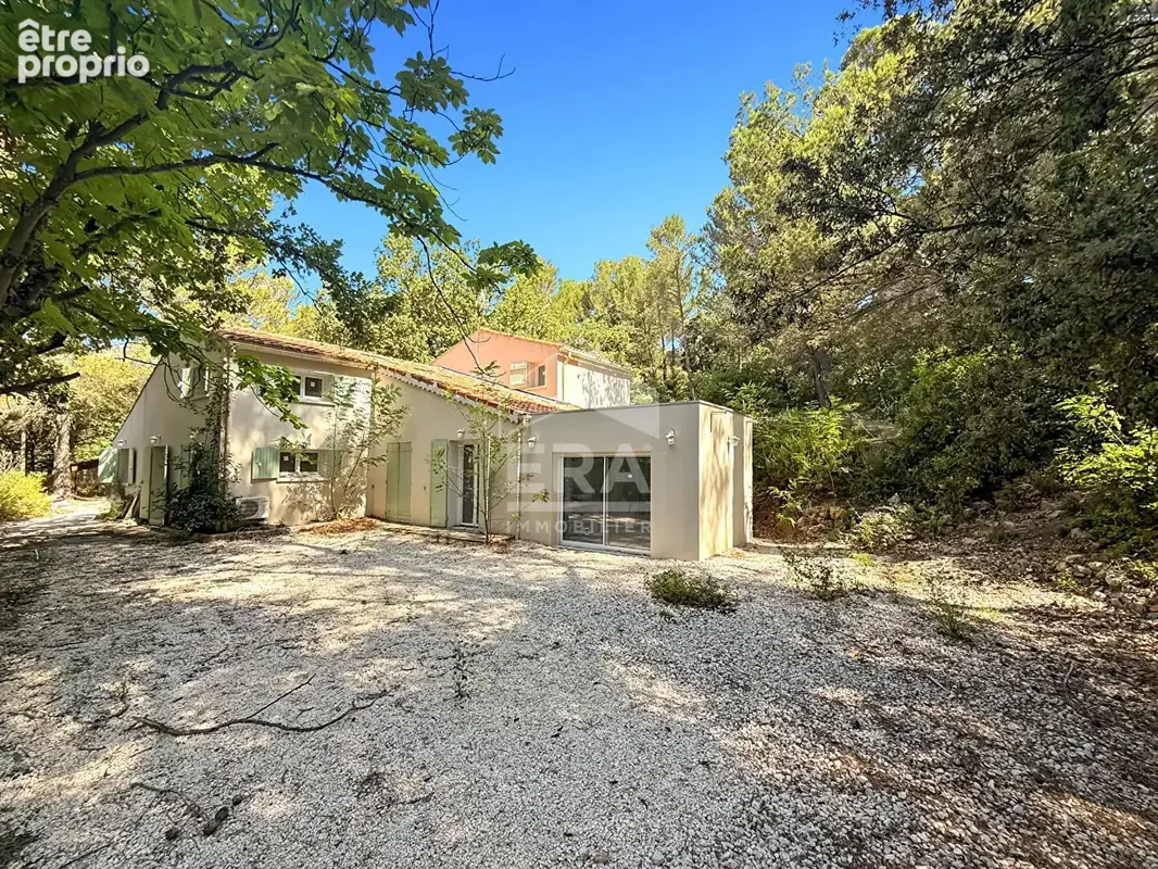 Maison 225m² à simiane-collongue - photo 2