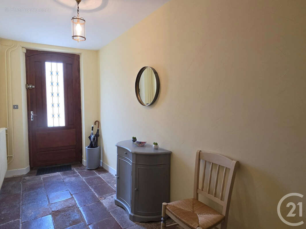 Maison 111 m² à Montesquieu-Volvestre  - photo 3