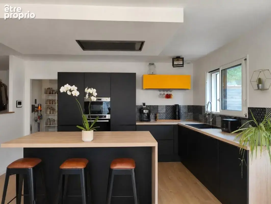 Maison récente, 4 chambres avec piscine - photo 2