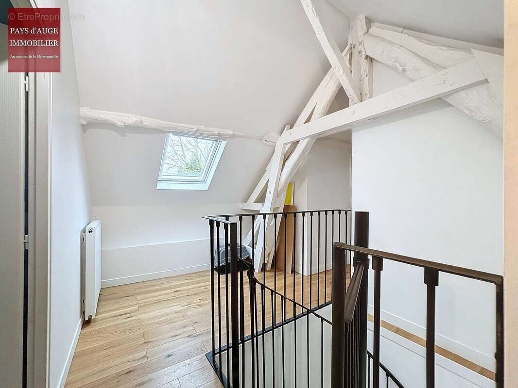 Maison à NEUVILLE-SUR-TOUQUES