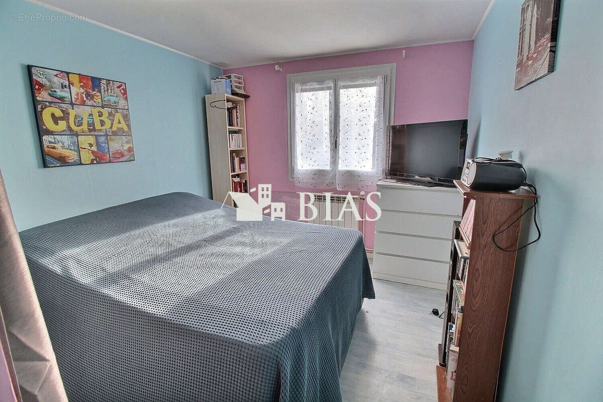 Maison à MANNEVILLE-SUR-RISLE