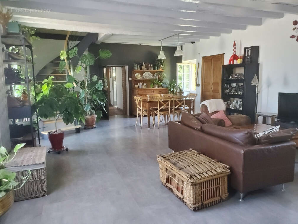 Aux portes de Decize, somptueuse maison du 19ème - photo 11