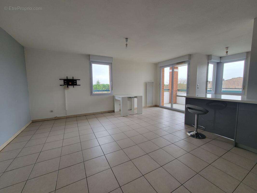 Appartement à FONSORBES