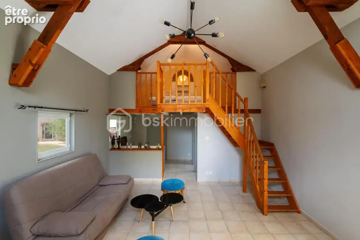 Propriété de caractère avec gîtes et dépendances sur 5 hectares - photo 9