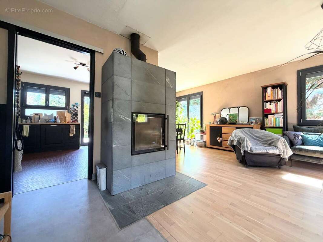 Maison 138 m² à Chantraine  - photo 5