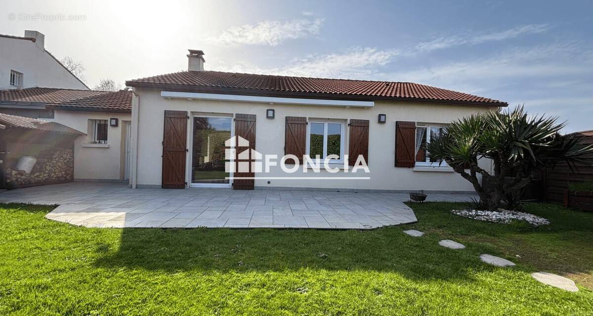 Maison à LES SORINIERES