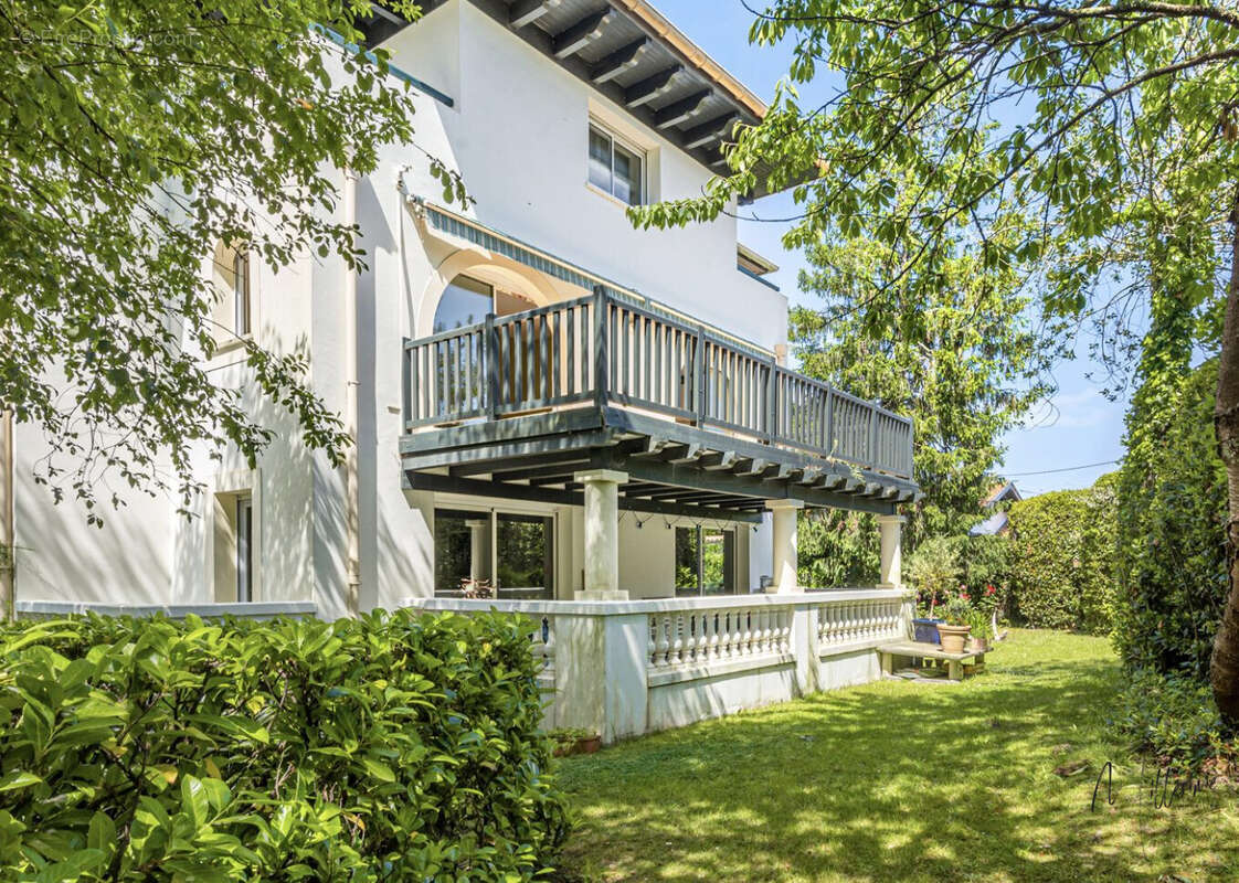 Appartement 71 m² à Anglet  - photo 2