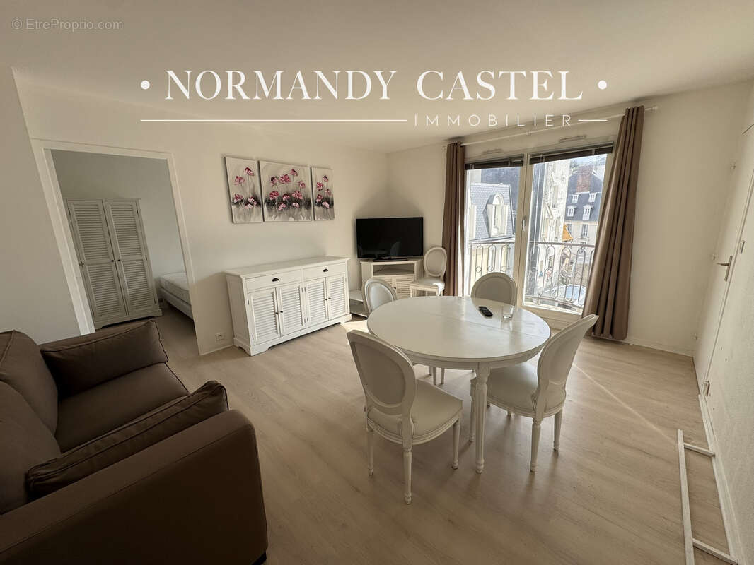 Appartement à TROUVILLE-SUR-MER