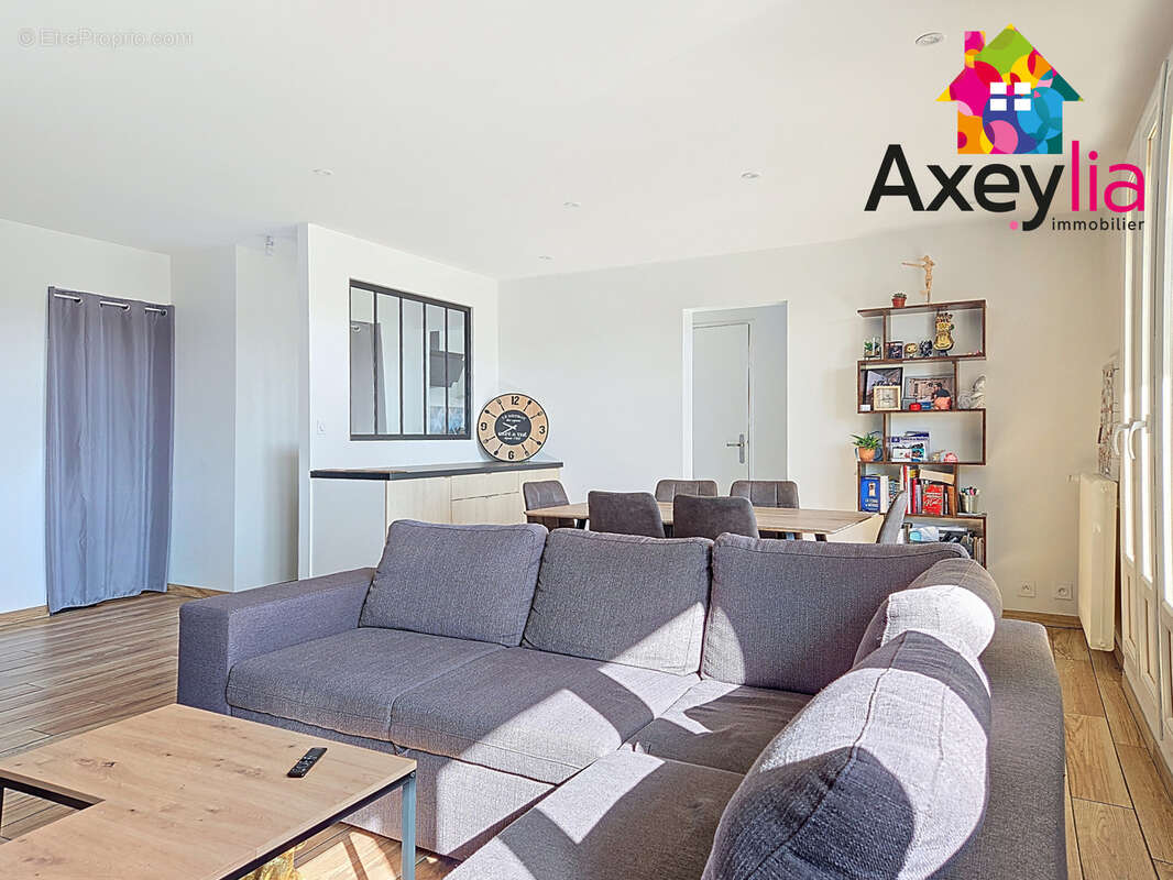 Appartement à RIORGES