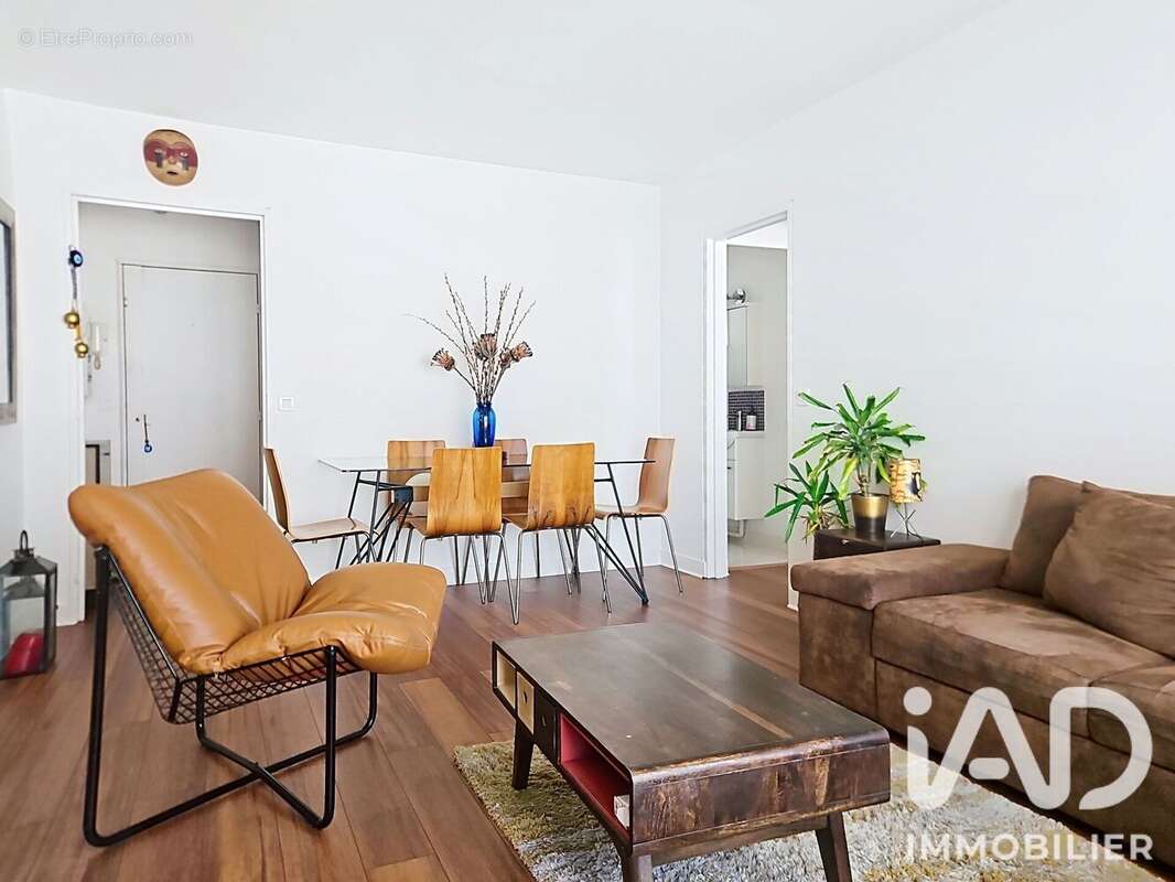 Photo 2 - Appartement à BAGNOLET