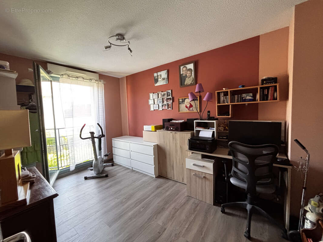 Appartement à CRECY-LA-CHAPELLE