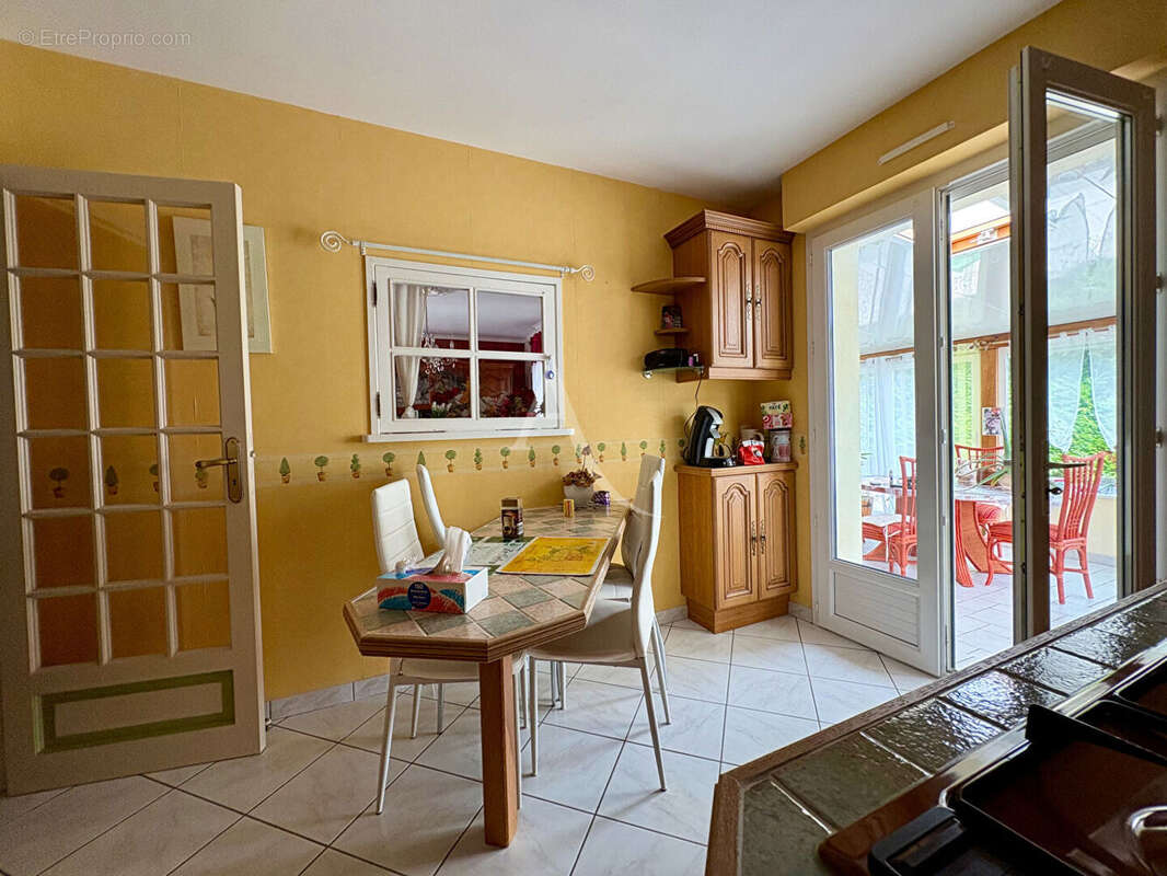 Maison à FLEURY-SUR-ORNE