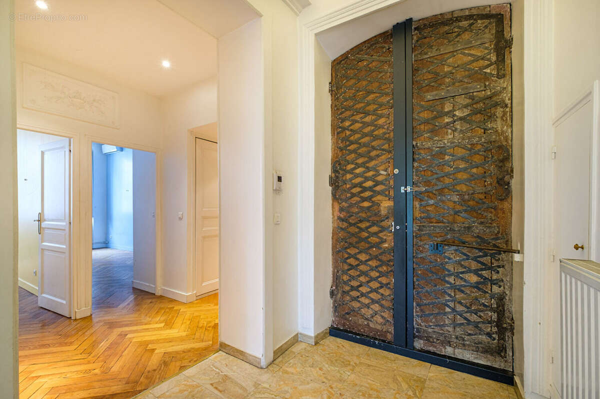 Appartement à LYON-1E