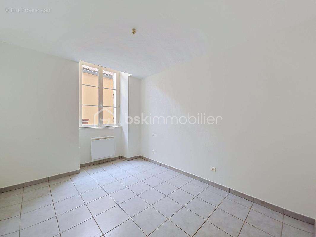 Appartement T2 - photo 2