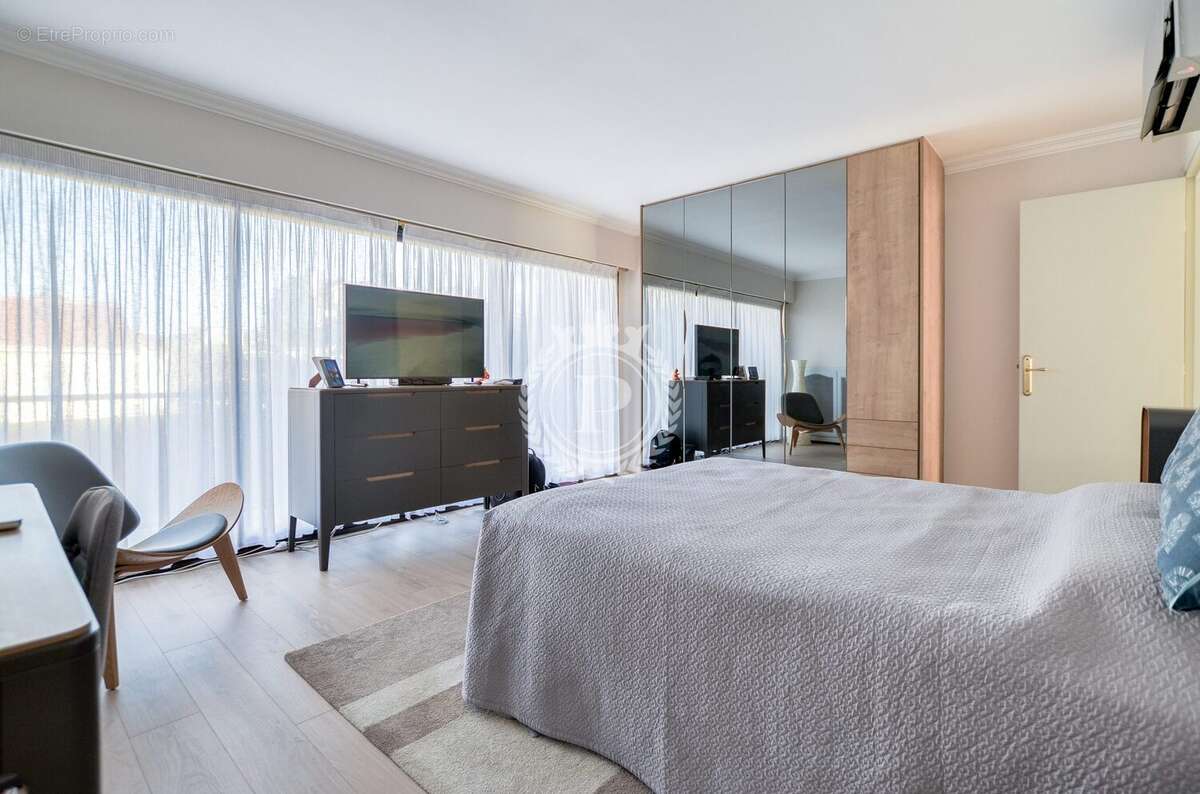 Maison à MONTMORENCY