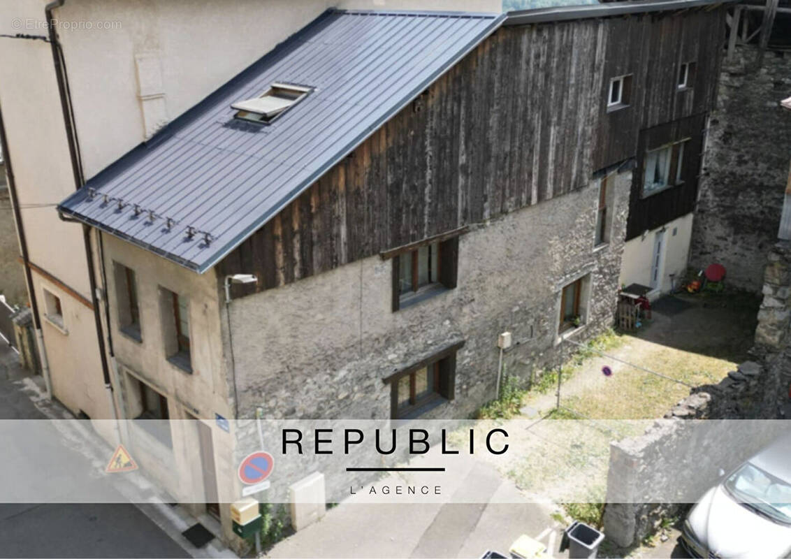 Appartement à GRESY-SUR-ISERE