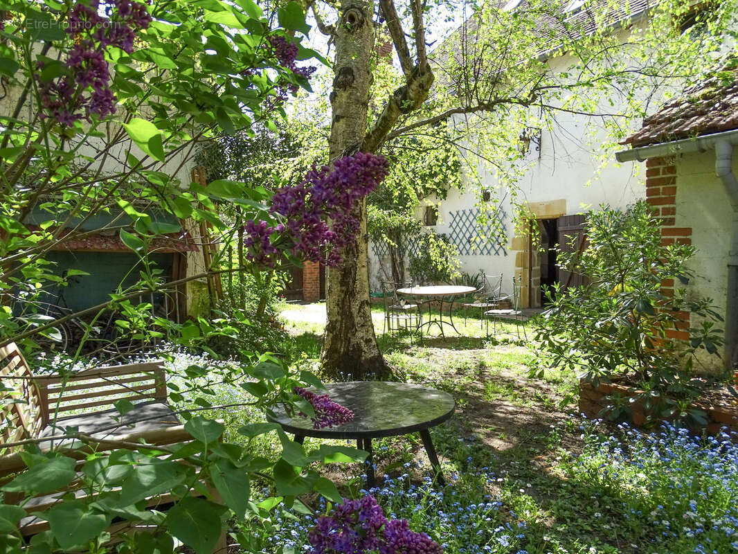 Maison à VILLEFRANCHE-SUR-CHER