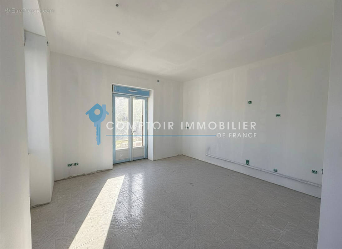 Appartement à CROLLES
