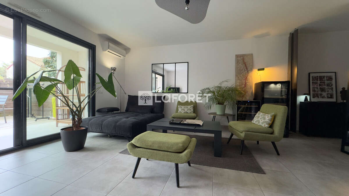 Appartement à BAILLARGUES