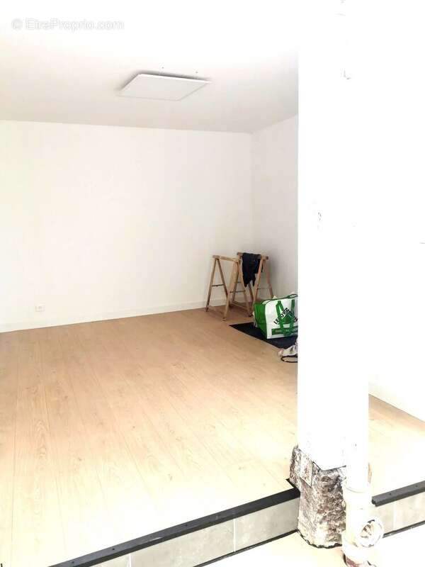 Commerce à PARIS-3E