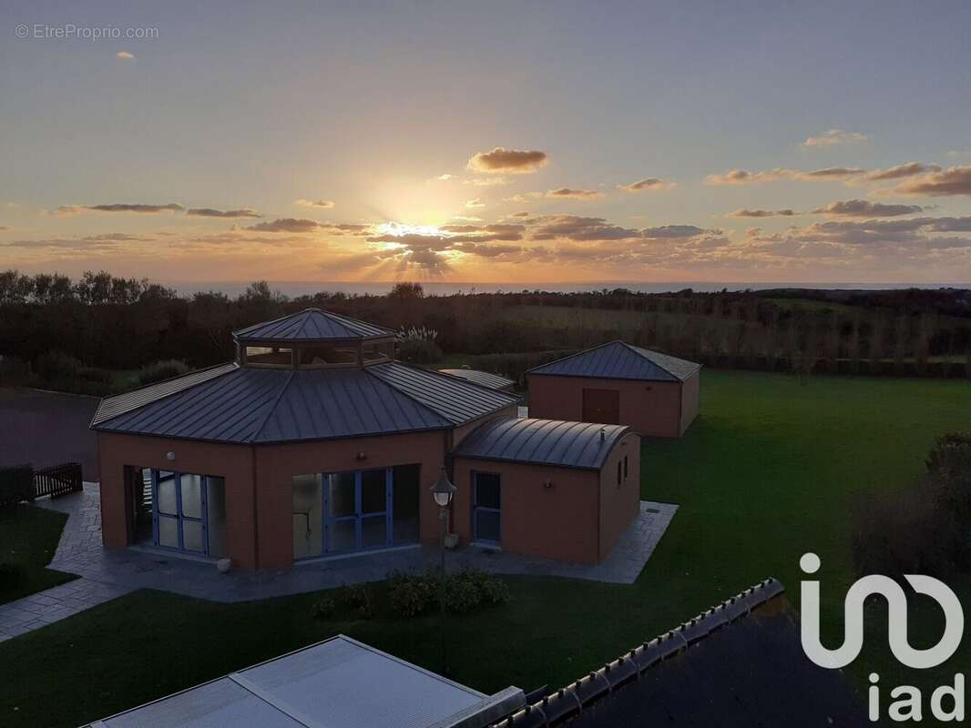 Photo 9 - Maison à SURTAINVILLE