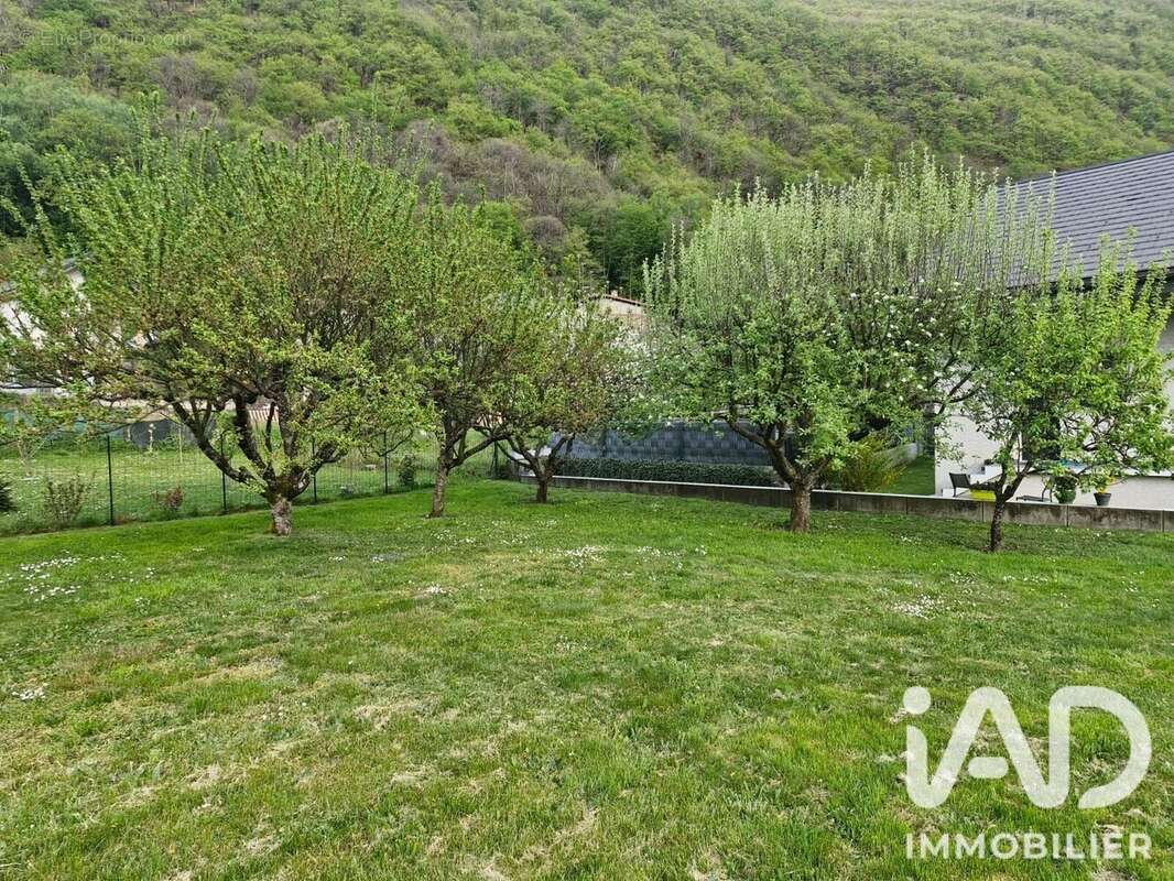 Terrain 633 m² à La Bathie  - photo 5