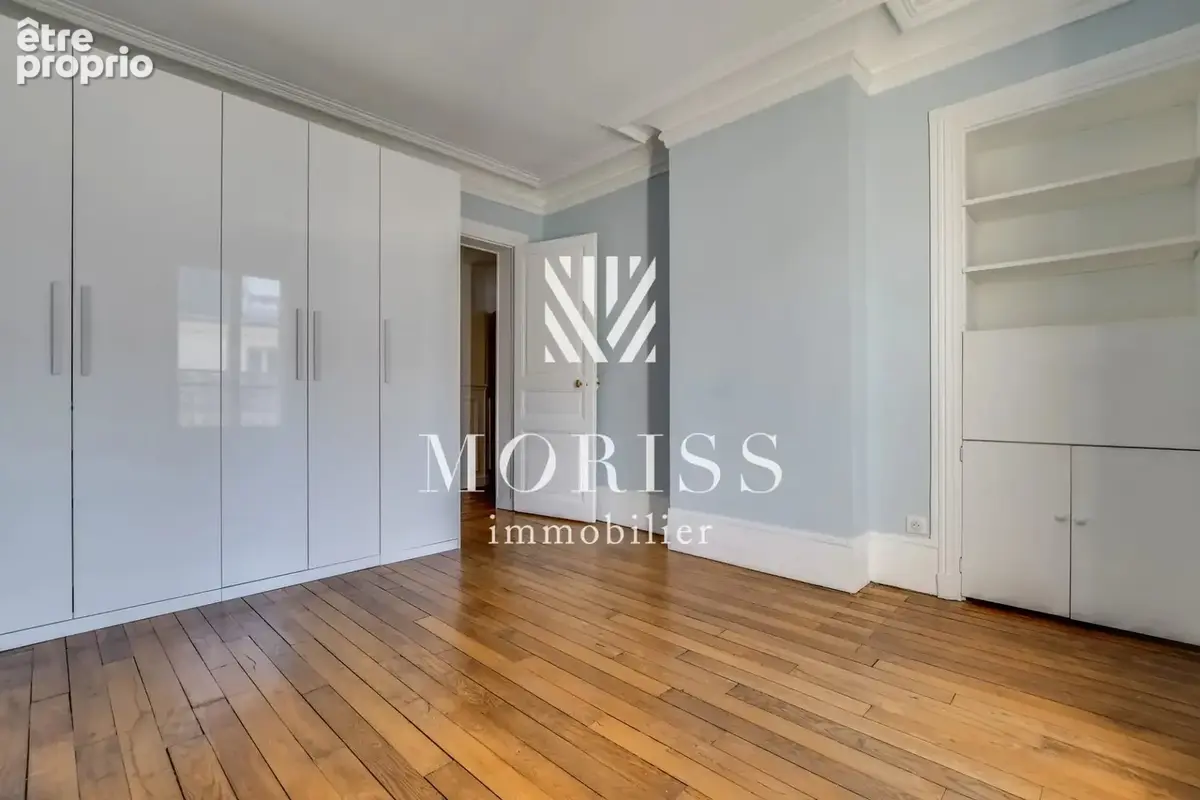 Appartement 55 m² à Paris-17e  - photo 6