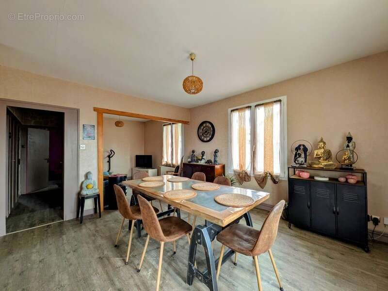 Maison plain-pied 75,5 m² - Thouars (79) - photo 3