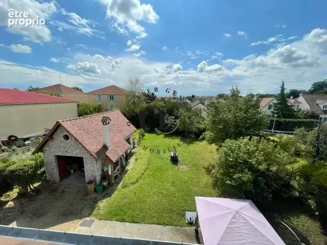 Terrain à MARGENCY