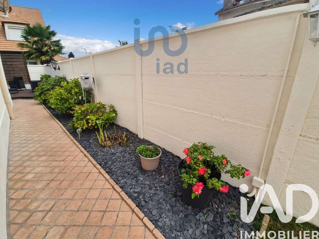 Photo 3 - Maison à MONTFERMEIL