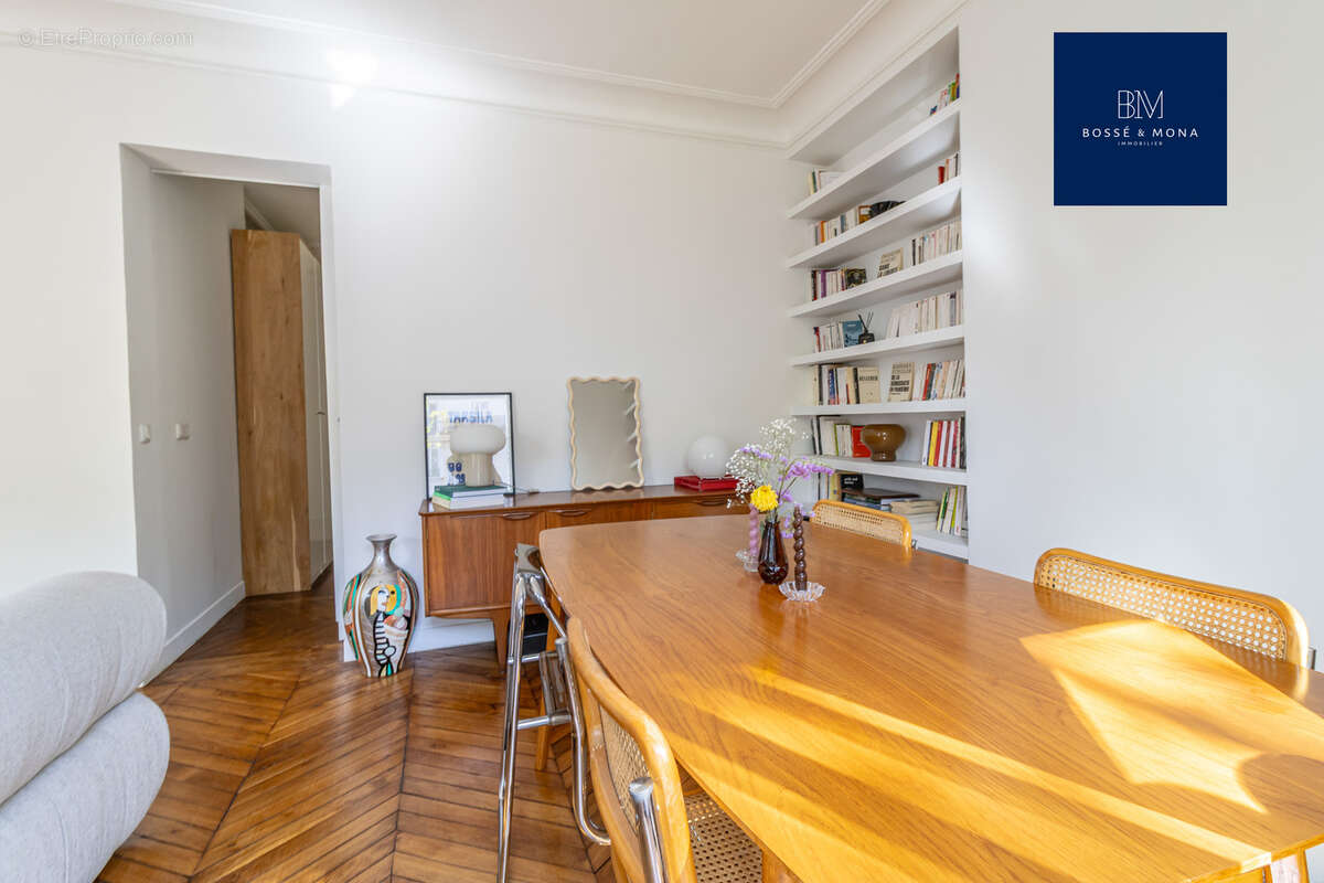 Appartement à PARIS-18E