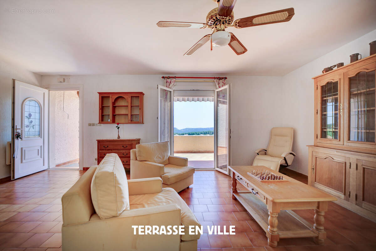 Maison à CARNOUX-EN-PROVENCE