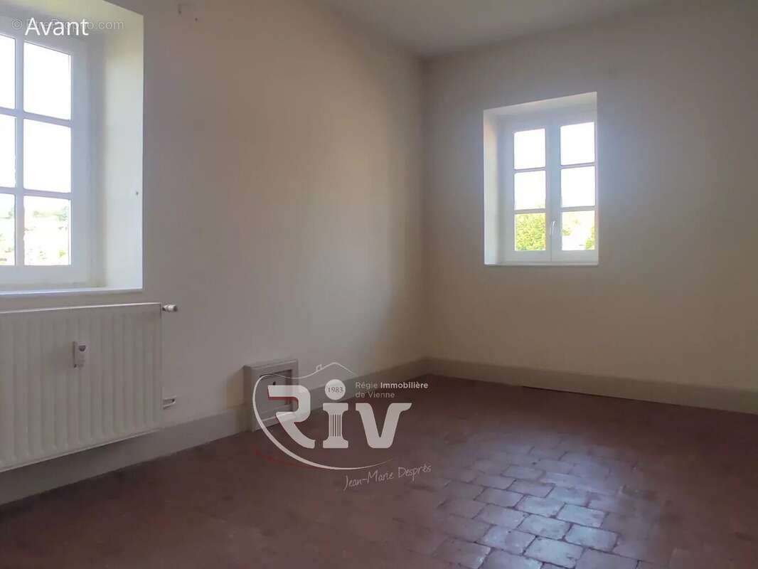 Appartement à CHONAS-L'AMBALLAN